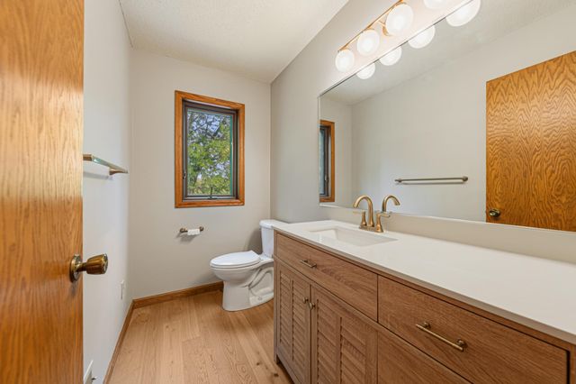 14613 Carriage Lane, Burnsville, MN 55306