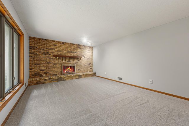 14613 Carriage Lane, Burnsville, MN 55306