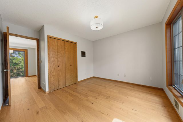 14613 Carriage Lane, Burnsville, MN 55306