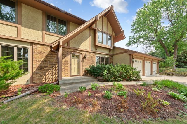 14613 Carriage Lane, Burnsville, MN 55306