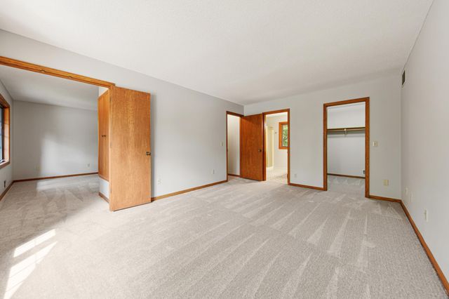 14613 Carriage Lane, Burnsville, MN 55306