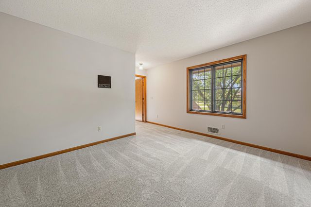 14613 Carriage Lane, Burnsville, MN 55306