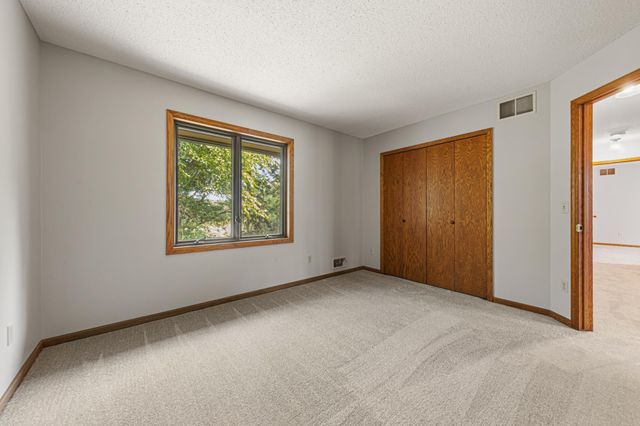 14613 Carriage Lane, Burnsville, MN 55306