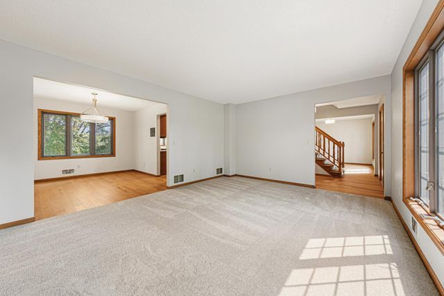 14613 Carriage Lane, Burnsville, MN 55306