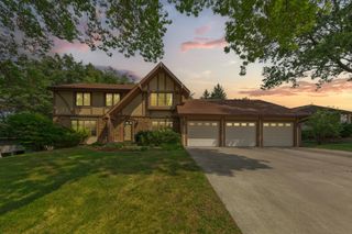 14613 Carriage Lane, Burnsville, MN 55306