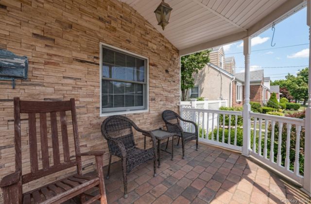 720 Farmers Avenue, Bellmore, NY 11710
