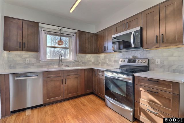 841 E 15th Street, Fremont, NE 68025