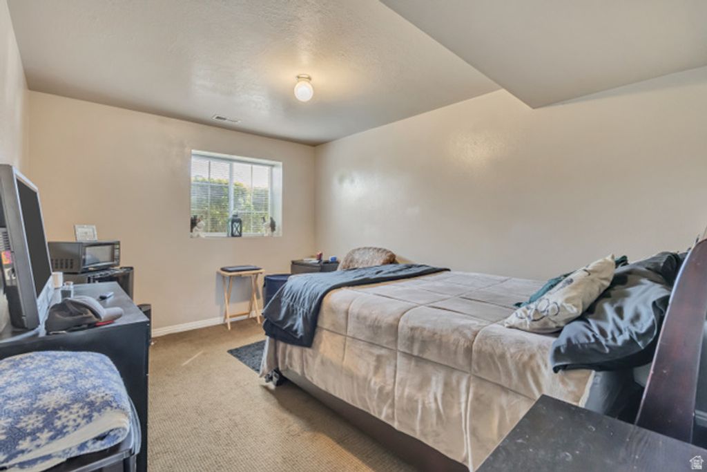 Image 18 of property listing at 4050 S EDITH GROVE LN, West Valley City, UT 84120