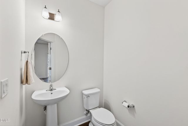 835 Golden Plum Lane, Zebulon, NC 27597