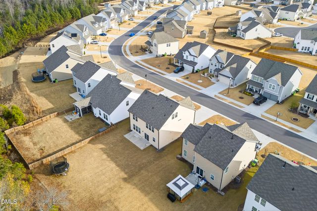 835 Golden Plum Lane, Zebulon, NC 27597