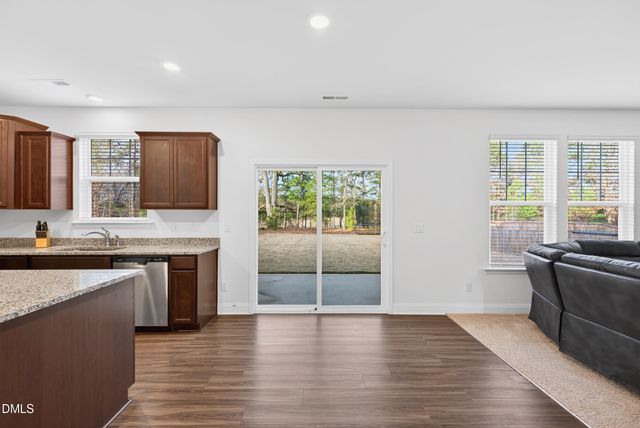 835 Golden Plum Lane, Zebulon, NC 27597