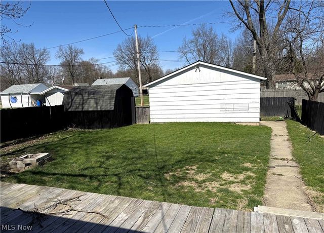 425 Second Street, Brewster, OH 44613