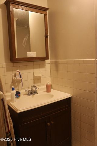 2044 Mozingo Road, Greenville, NC 27834