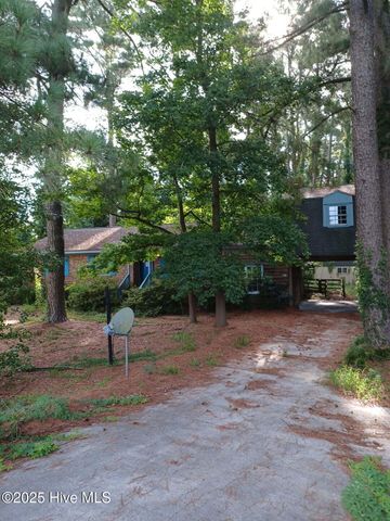 2044 Mozingo Road, Greenville, NC 27834