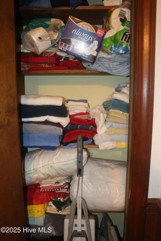 2044 Mozingo Road, Greenville, NC 27834