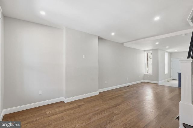 221 N HOBART ST, Philadelphia, PA 19139