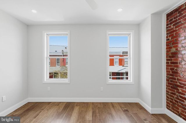 221 N HOBART ST, Philadelphia, PA 19139