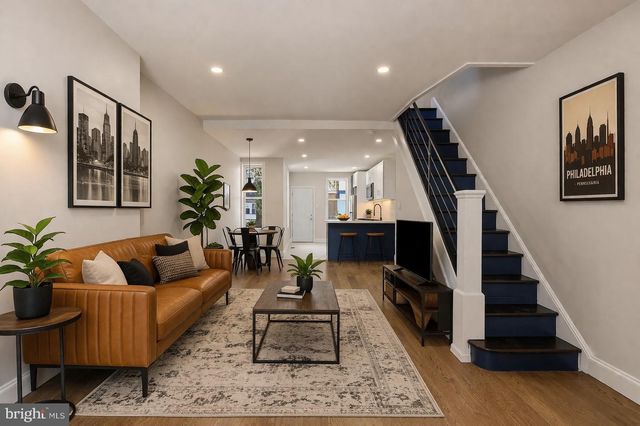 221 N HOBART ST, Philadelphia, PA 19139