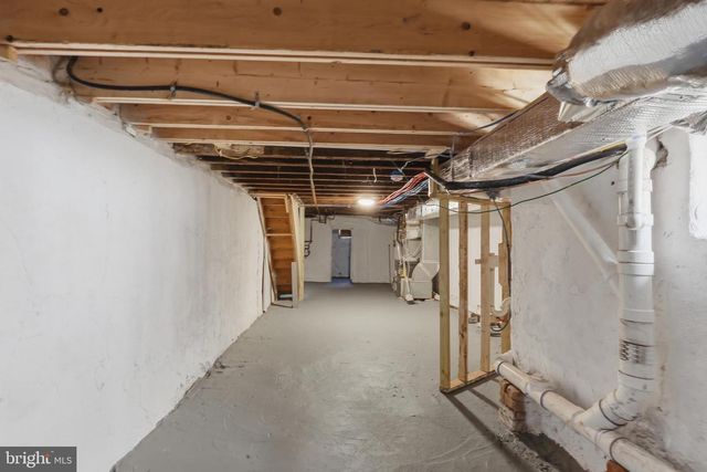 221 N HOBART ST, Philadelphia, PA 19139