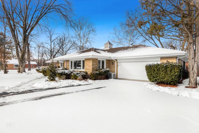 17w120 Woodland Avenue, Bensenville, IL 60106