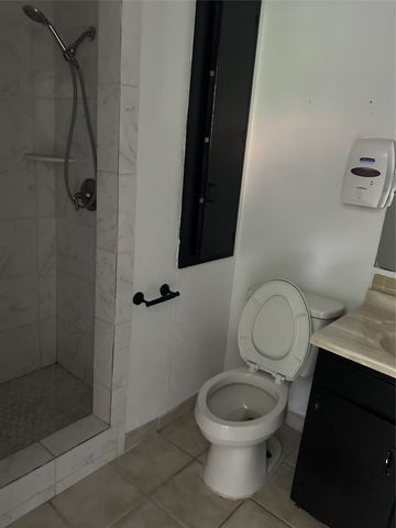 1033 Rockledge Drive, Garland, TX 75043