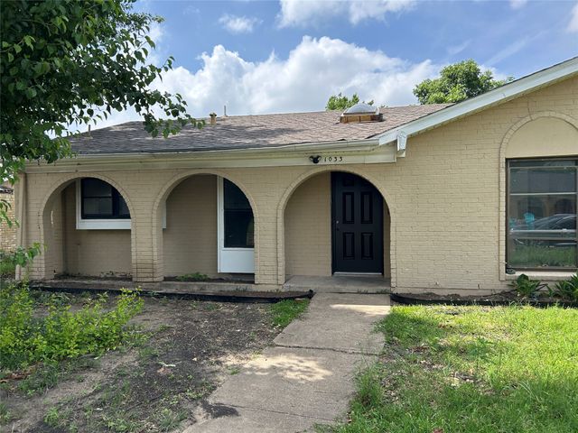 1033 Rockledge Drive, Garland, TX 75043
