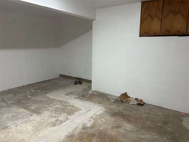 1033 Rockledge Drive, Garland, TX 75043