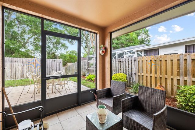 5606 PADDOCK TRAIL DRIVE, Tampa, FL 33624