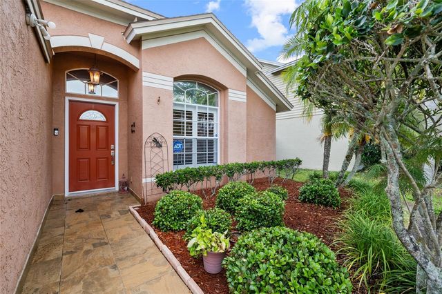 5606 PADDOCK TRAIL DRIVE, Tampa, FL 33624