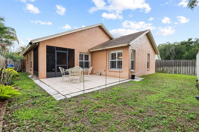 5606 PADDOCK TRAIL DRIVE, Tampa, FL 33624