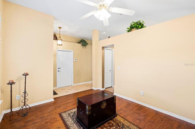 5606 PADDOCK TRAIL DRIVE, Tampa, FL 33624