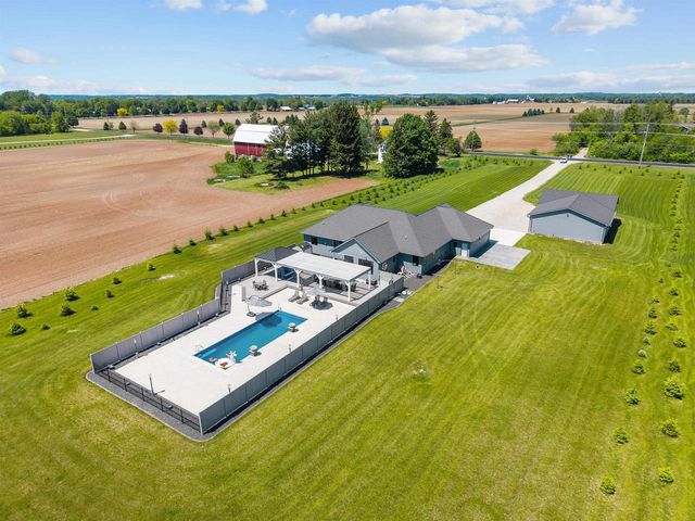 3007 WINNEGAMIE DRIVE, Appleton, WI 54914
