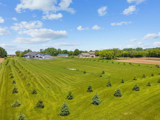 3007 WINNEGAMIE DRIVE, Appleton, WI 54914