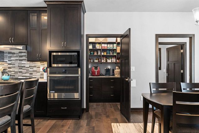 3007 WINNEGAMIE DRIVE, Appleton, WI 54914