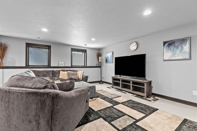 3007 WINNEGAMIE DRIVE, Appleton, WI 54914