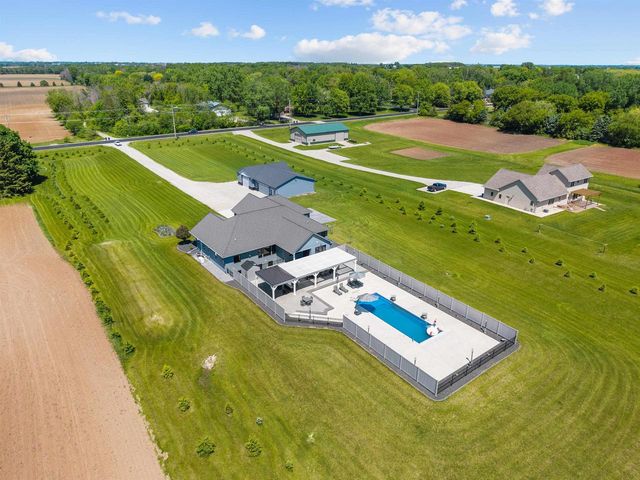 3007 WINNEGAMIE DRIVE, Appleton, WI 54914