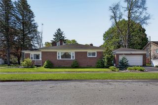 126 Wildmere Road, Irondequoit, NY 14617