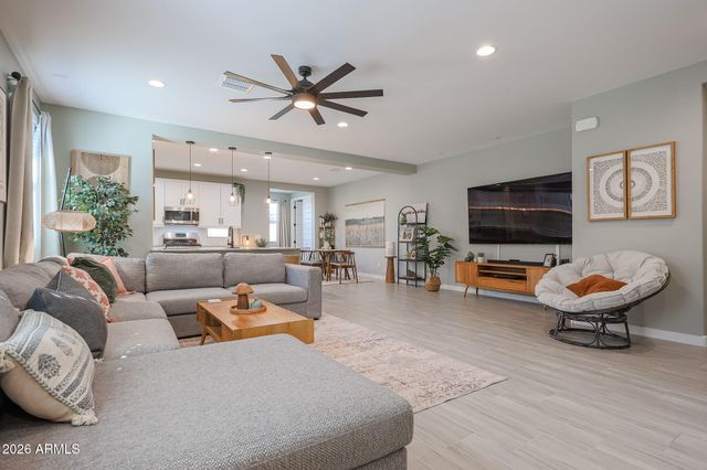 19414 W HIGHLAND Avenue, Litchfield Park, AZ 85340