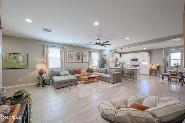 19414 W HIGHLAND Avenue, Litchfield Park, AZ 85340