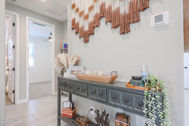 19414 W HIGHLAND Avenue, Litchfield Park, AZ 85340