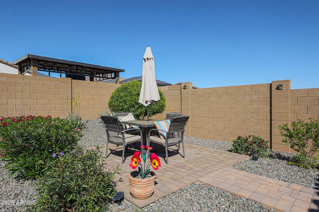 19414 W HIGHLAND Avenue, Litchfield Park, AZ 85340