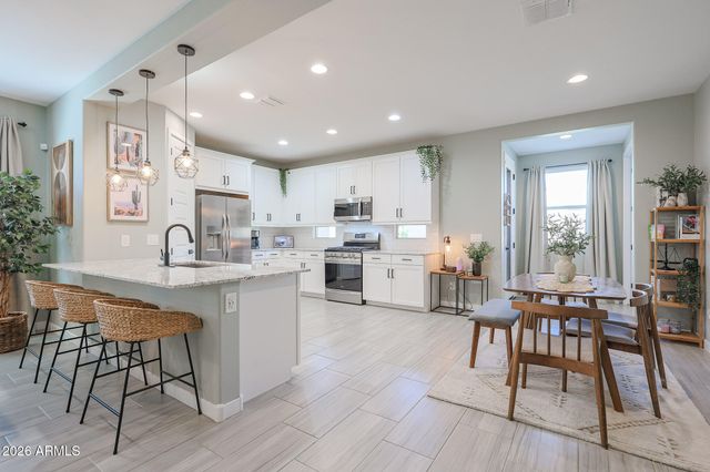 19414 W HIGHLAND Avenue, Litchfield Park, AZ 85340