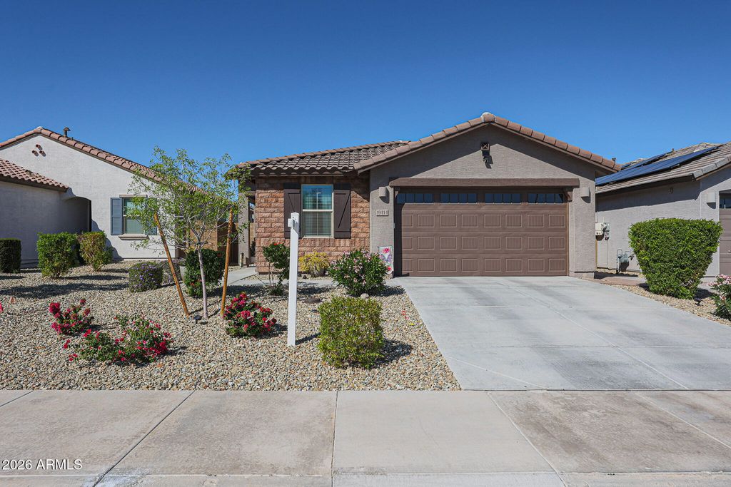 19414 W HIGHLAND Avenue, Litchfield Park, AZ 85340