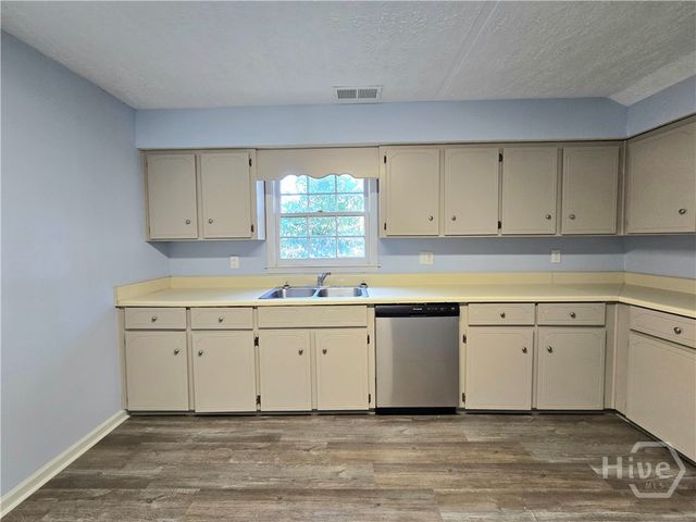 226 Strickland Street, Pembroke, GA 31321