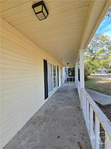 226 Strickland Street, Pembroke, GA 31321