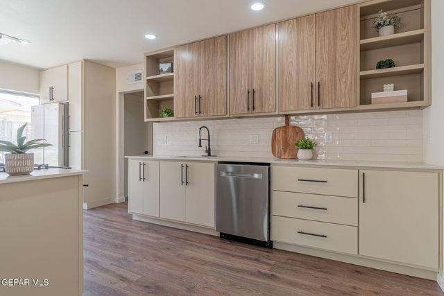 9003 Magnetic Street, El Paso, TX 79904