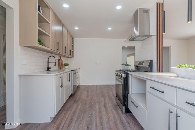 9003 Magnetic Street, El Paso, TX 79904