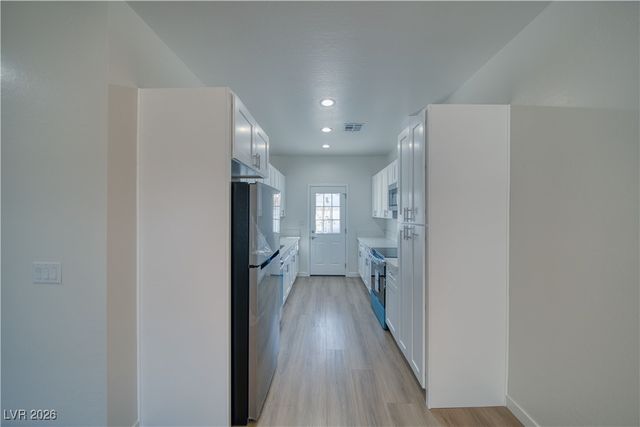 1701 South Sycamore Avenue, Pahrump, NV 89048