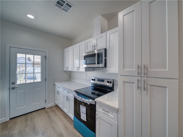 1701 South Sycamore Avenue, Pahrump, NV 89048