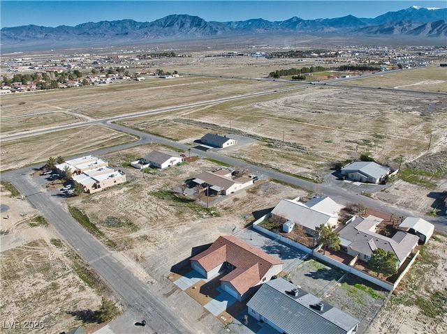 1701 South Sycamore Avenue, Pahrump, NV 89048